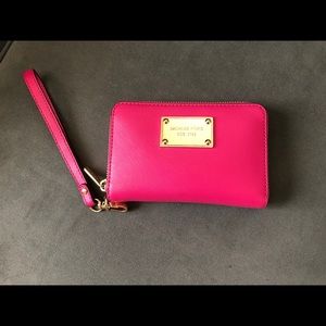 Michael Kors Wallet/ Wristlet